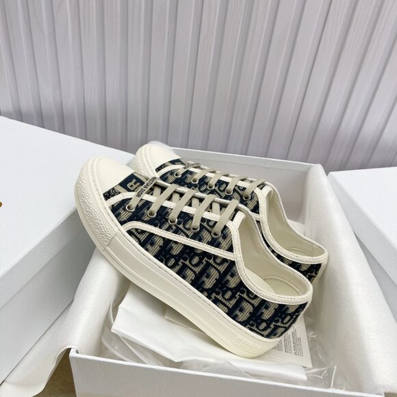 Christian Dior Men's Trainers - Picture 1 of 7